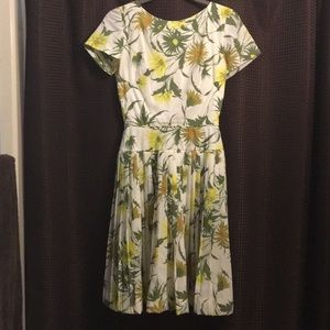Floral VINTAGE dress. Gorgeous!